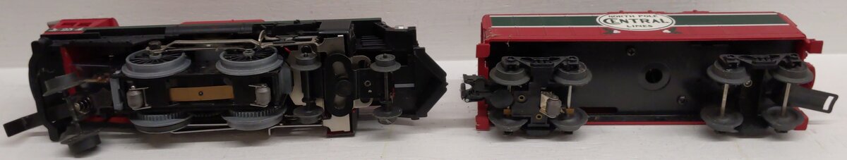 Lionel 6-30020 O North Pole Central Christmas Steam Locomotive & Tender #25 EX