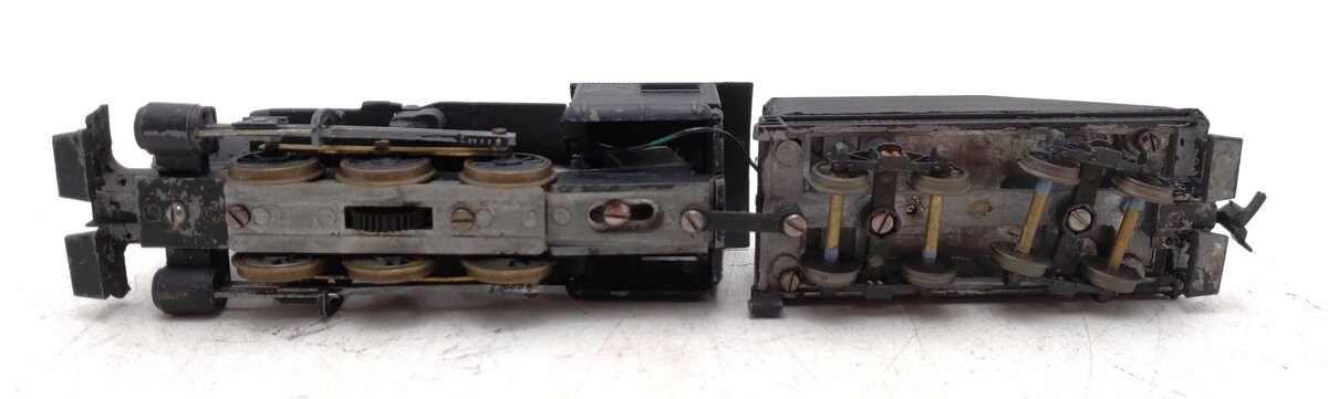 HO Undecorated 0-6-0 Steam Locomotive VG