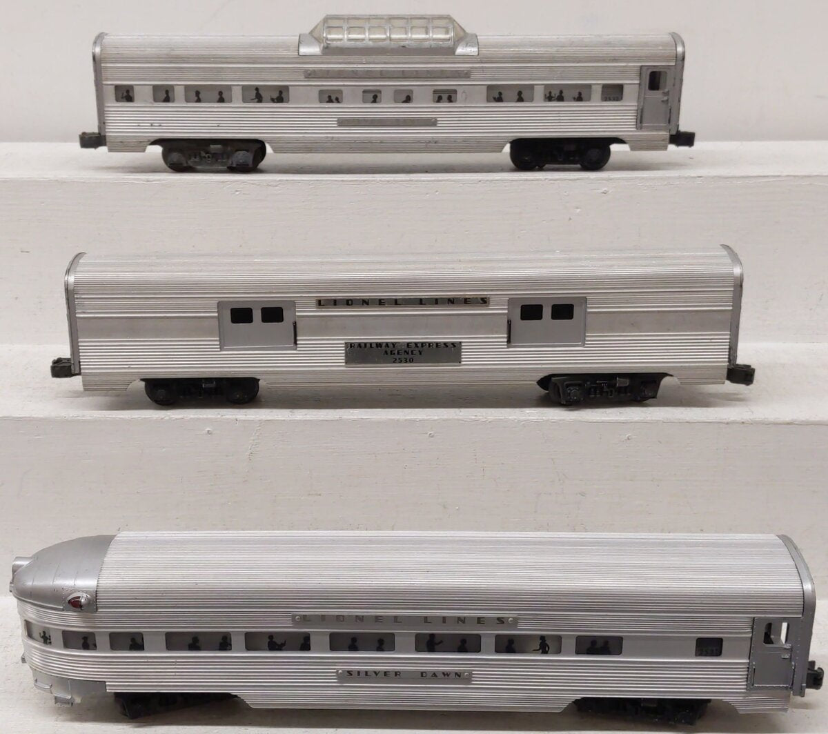 Lionel Vintage O Lionel Lines Aluminum Cars 2530, 2531, 2532 [3] VG