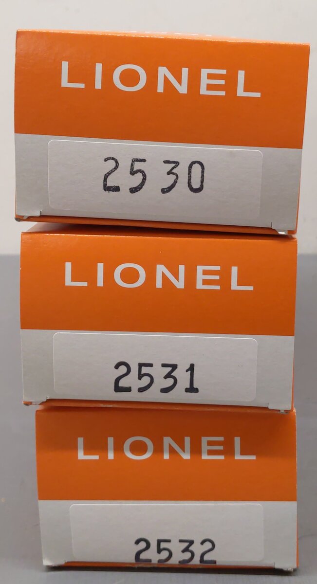 Lionel Vintage O Lionel Lines Aluminum Cars 2530, 2531, 2532 [3] VG