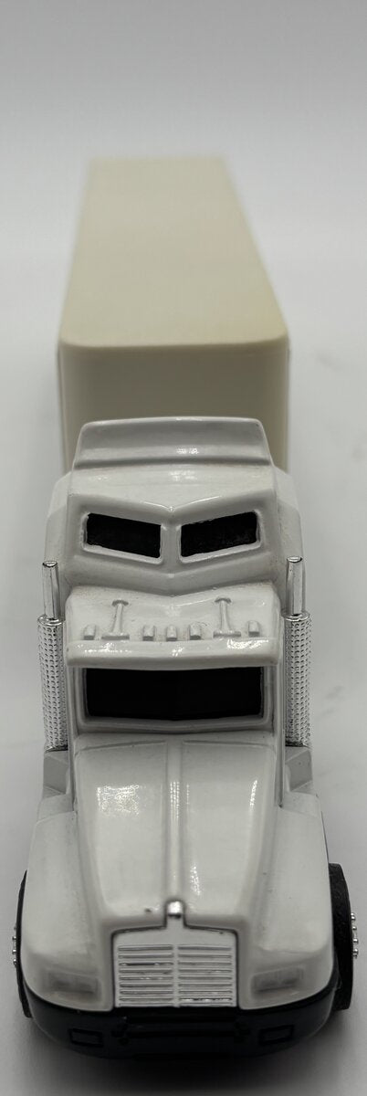 Ertl 9018 1:64 Kenworth T600 Tractor w/Trailer - State Of Montana Centennial EX/Box