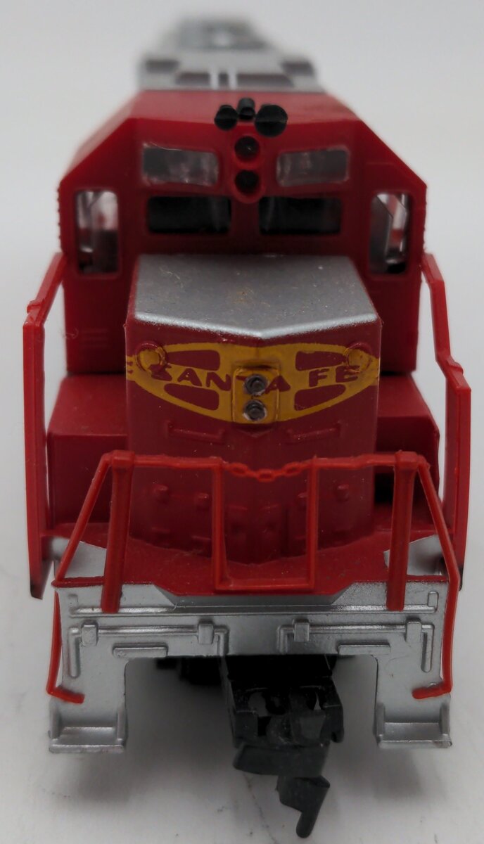 Life Like 8294 HO Santa Fe GP38-2 Diesel Locomotive #3500 EX/Box
