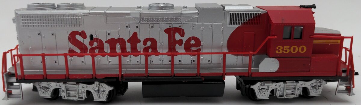Life Like 8294 HO Santa Fe GP38-2 Diesel Locomotive #3500 EX/Box
