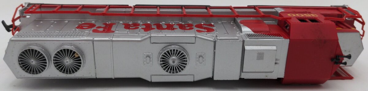 Life Like 8294 HO Santa Fe GP38-2 Diesel Locomotive #3500 EX/Box