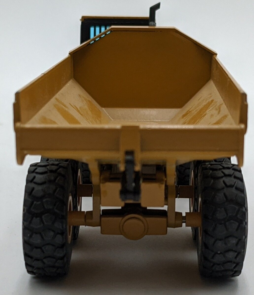 NZG 4131 1:50 Caterpillar D250E Series 2 Articulated Truck NIB