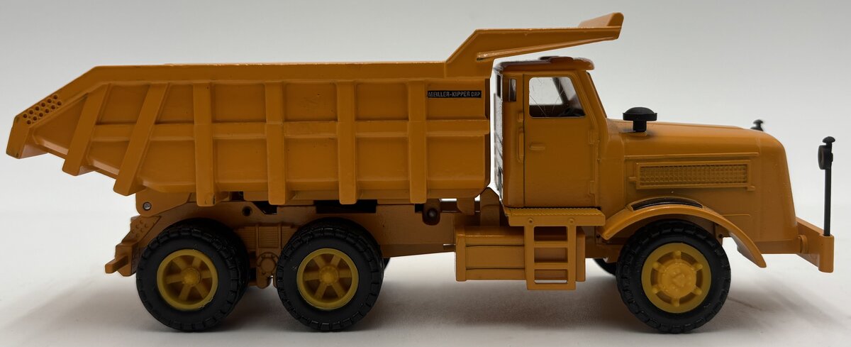 NZG 409 1:50 Kaelble KDV 22 E 8 Oldtimer Edition Dump Truck EX/Box