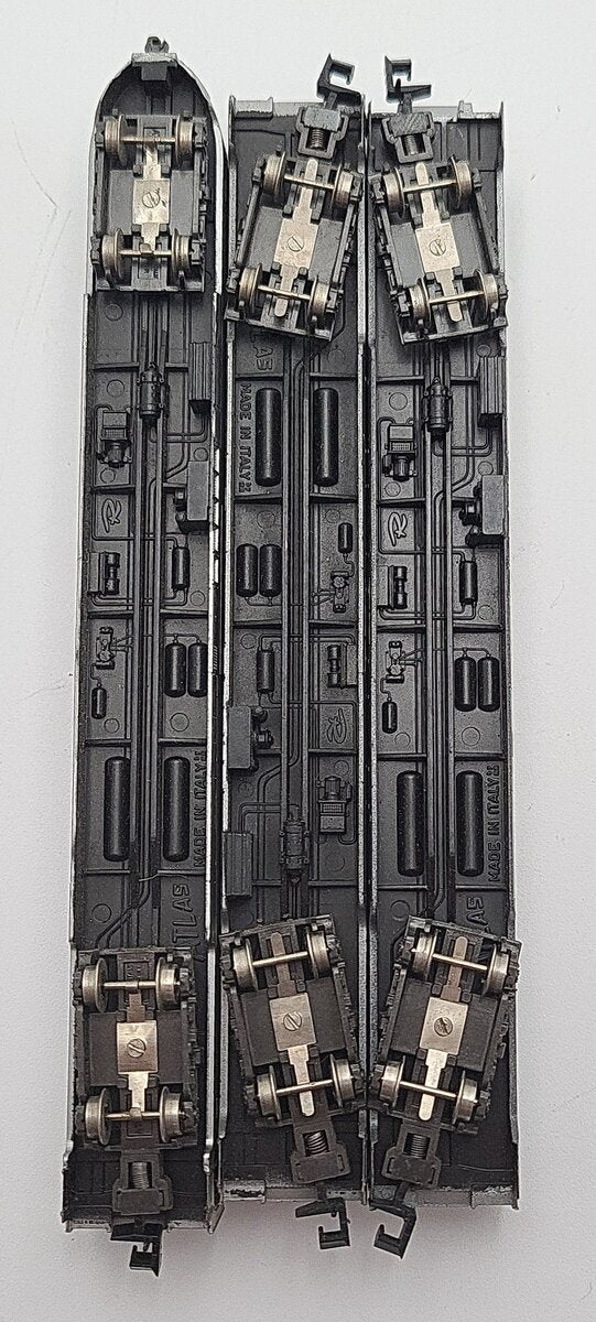 Atlas N Scale Penn Central Passenger Car Assortment: 1008, 8970 [3] EX