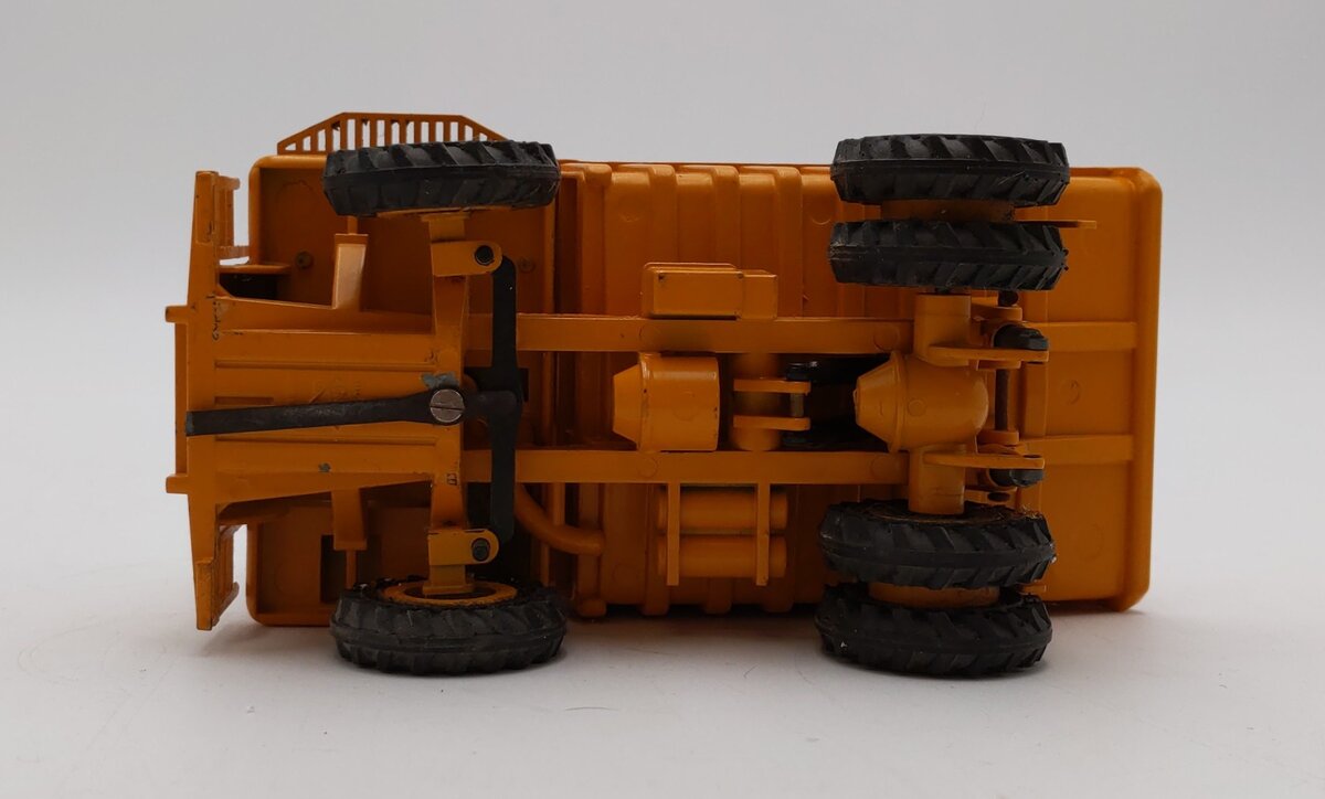 Conrad 1:50 Scale Caterpillar 769B Off Highway Dump Truck EX