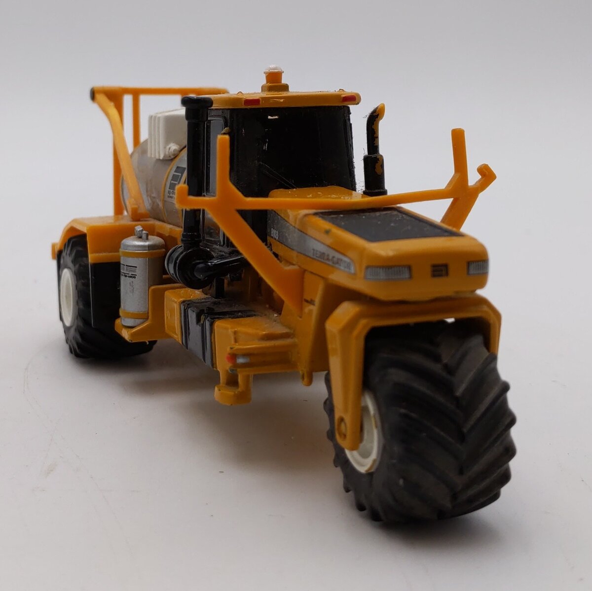 ERTL 1507U 1:64 Terra-Gator 3-Wheel Chemical Truck - AG Chem EX