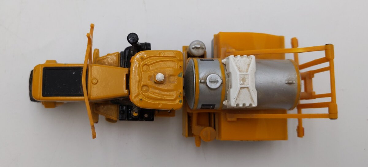 ERTL 1507U 1:64 Terra-Gator 3-Wheel Chemical Truck - AG Chem EX