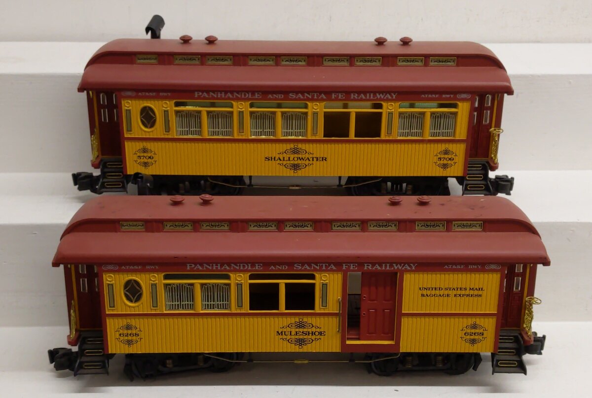 Aristo-Craft 28109  G Gauge Santa Fe Starter Train Passenger Cars VG