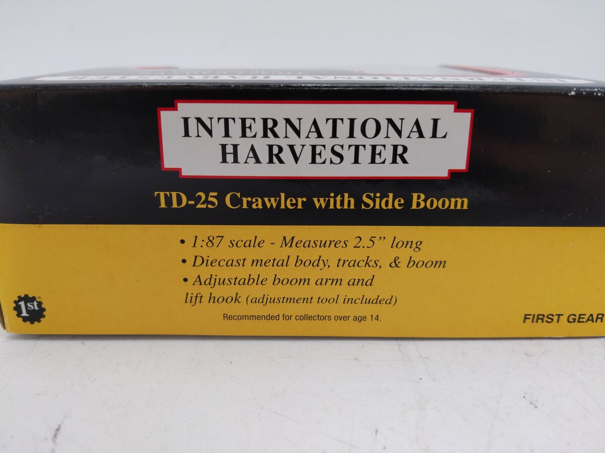 First Gear 80-0317 HO Scale (1:87) International TD-25 Crawler with Side Boom LN/Box