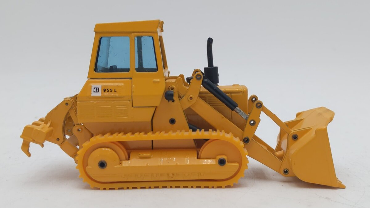 Joal 213 1:50 Caterpillar 955-L Track Type Loader EX
