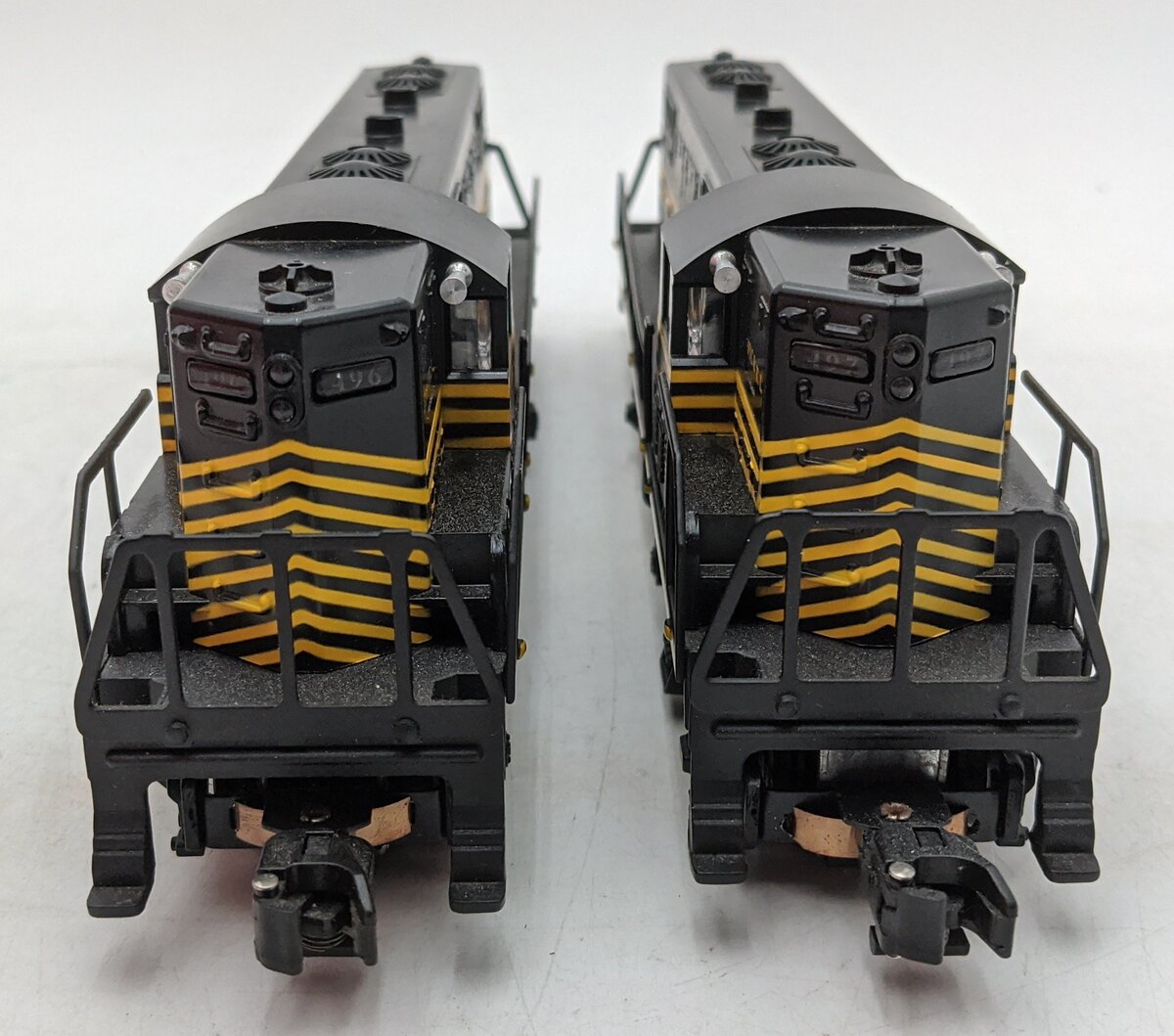 American Flyer 6-48017 S Nickel Plate Road GP-9 Diesel Locomotive Set #498/499 EX/Box