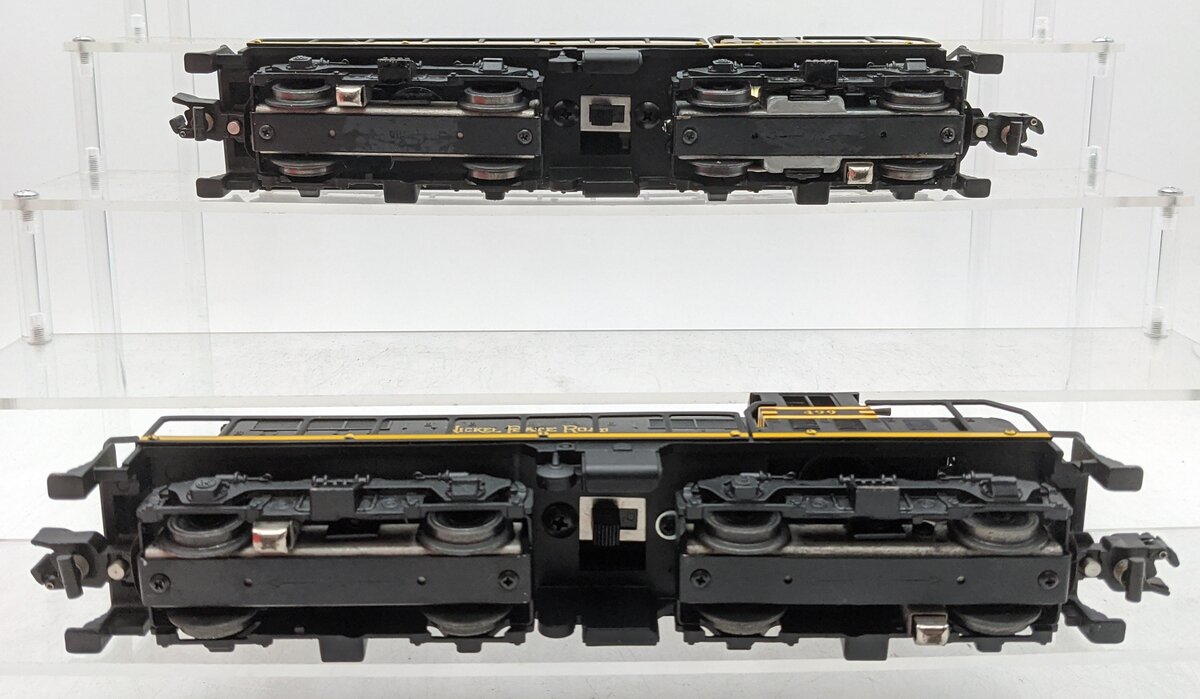 American Flyer 6-48017 S Nickel Plate Road GP-9 Diesel Locomotive Set #498/499 EX/Box