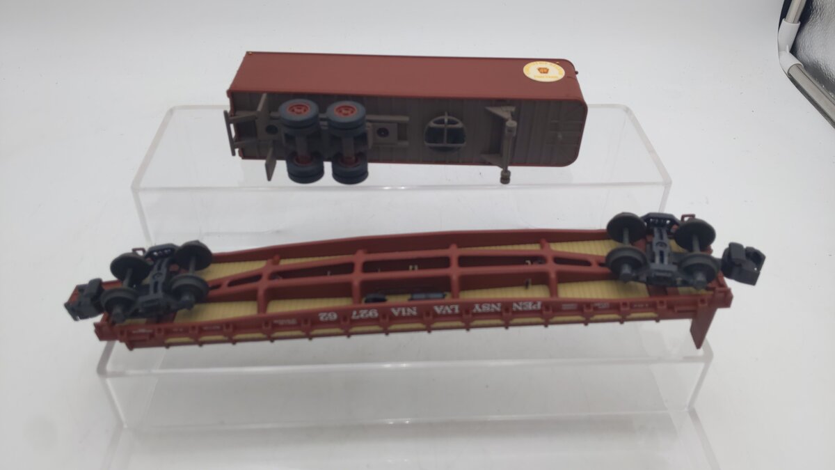 S-Helper 00182 S Scale Pennsylvania #2 w/ PRR Trailer #92762 EX/Box