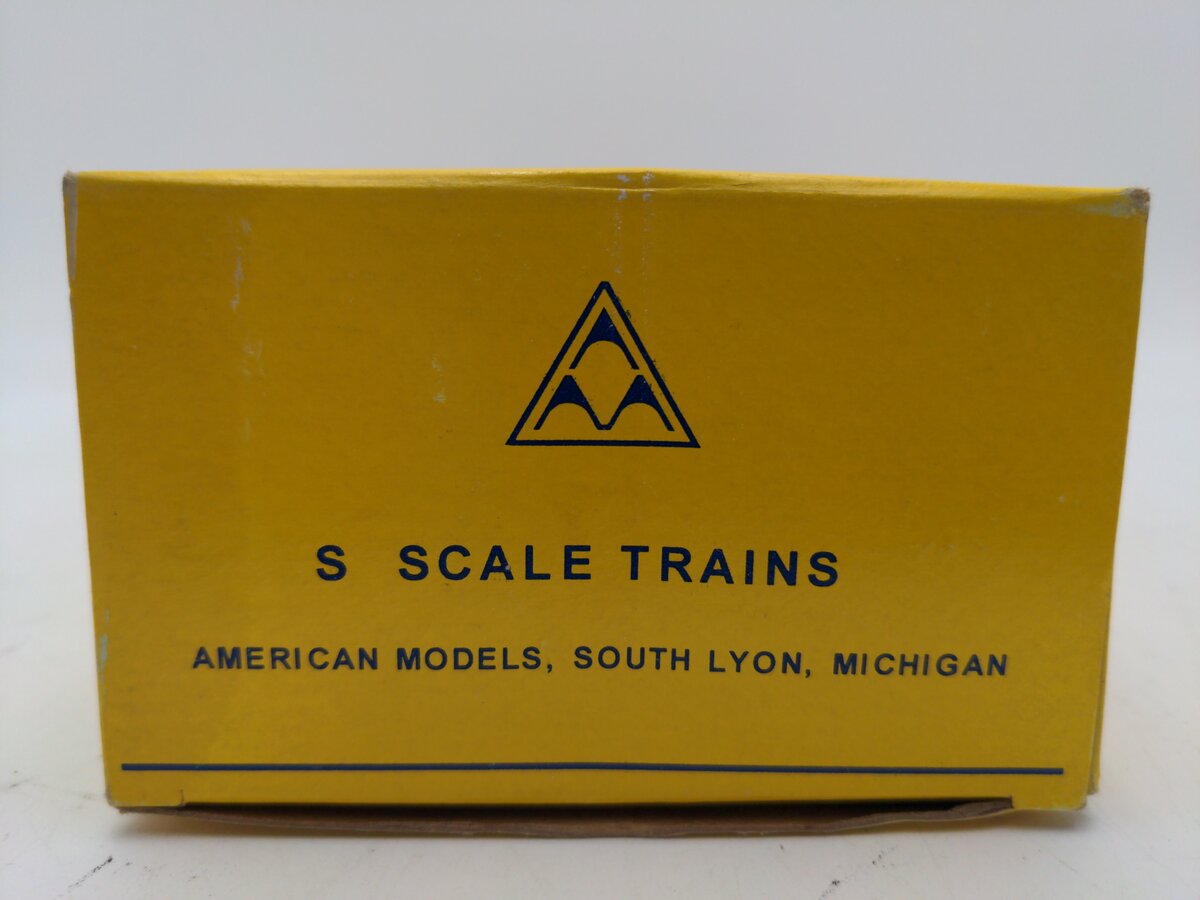 American Models 1516 S Scale Amtrak RTR Hi-Rail Boxcar VG/Box