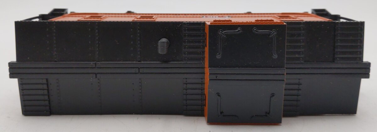 American Flyer 6-48715 S Gauge Milwaukee Road Offset Cupola Caboose #48715 EX/Box
