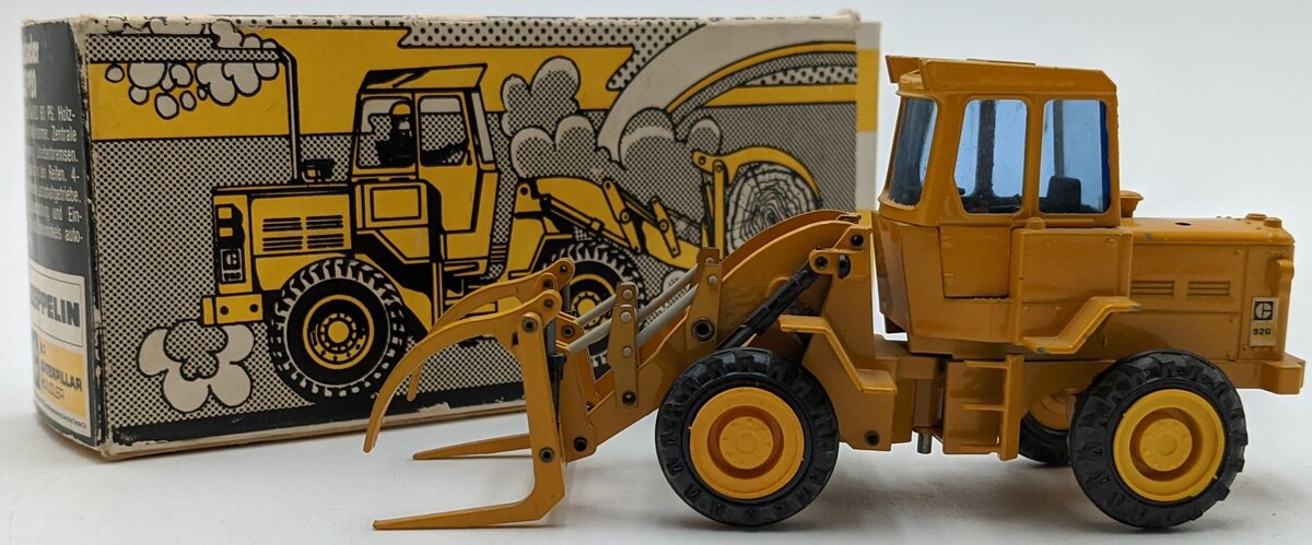 Gescha 288 1:50 Caterpillar 920 Wheel Loader NIB