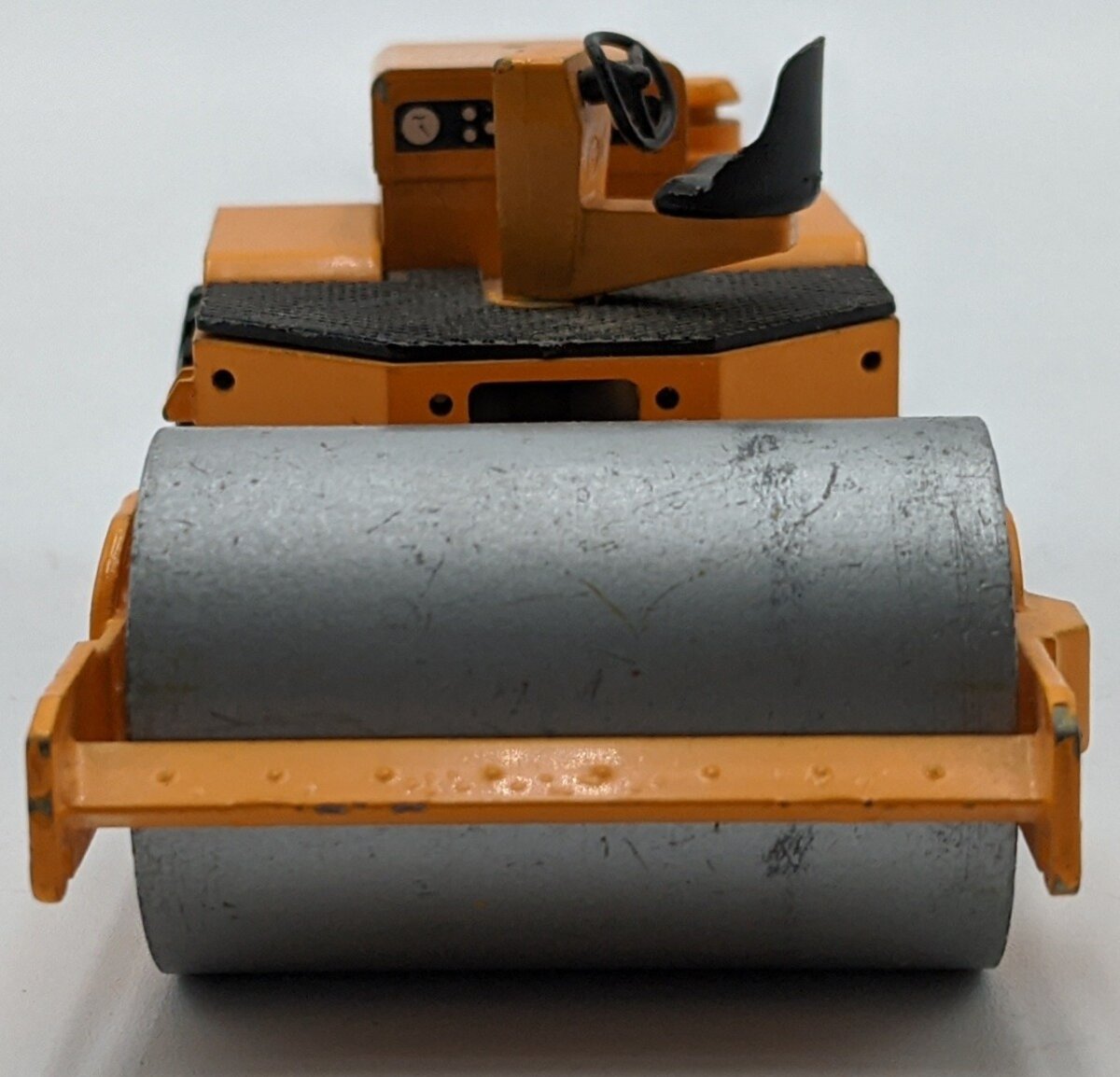 NZG 157 1:50 Ingersoll-Rand SP-60DD Single Drum Compactor
