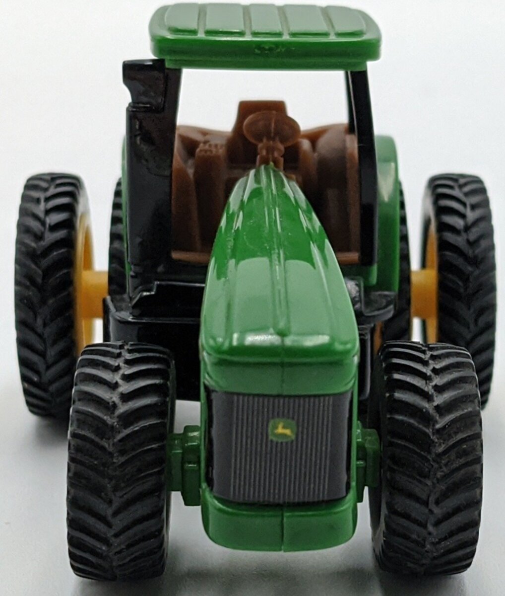 Ertl 2174SR00 John Deere 8520 Tractor NEW