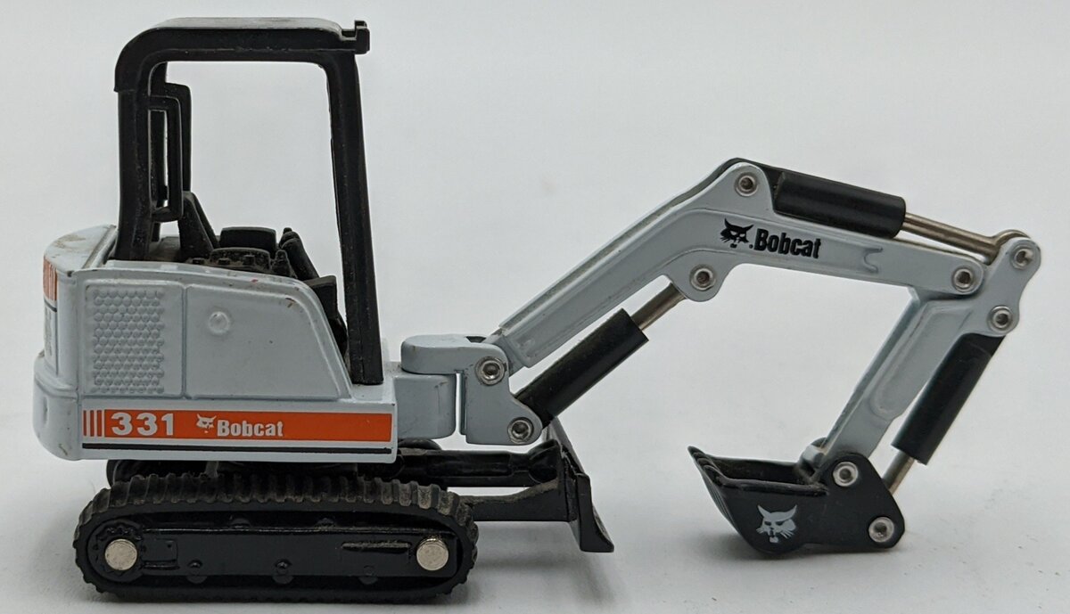 Wan Ho 6900570 1:50 Bobcat X331 Mini Excavator