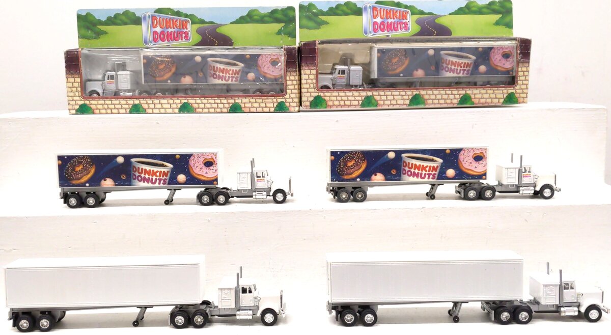 Lionel O Gauge Dunkin Donuts Tractor and Trailer 1995 Limited Edition [6] EX/Box