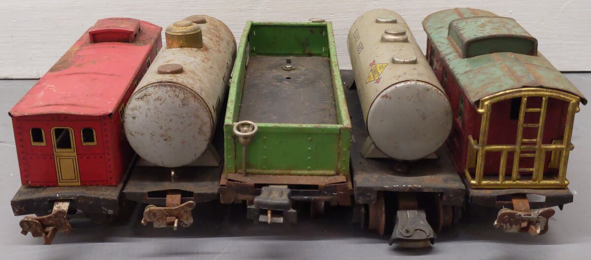 Lionel Prewar O Tinplate Assorted Freight Cars 804, 1680, 807, 1682, 2812 [5]