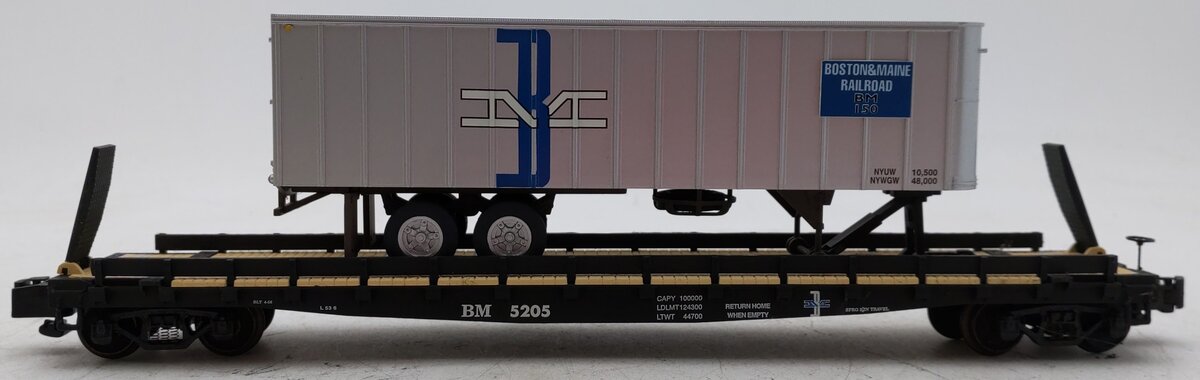 S-Helper 00262-8 S Scale B&M TOFC w/ B&M Trailer #5205 EX/Box