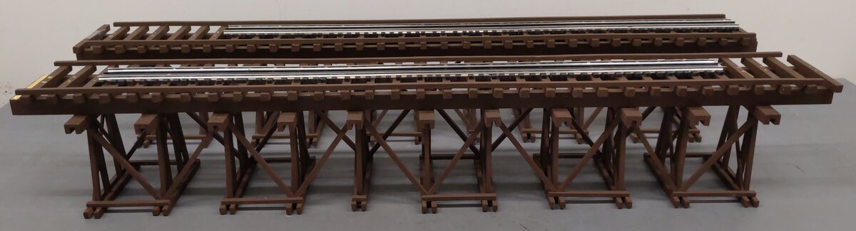 Wooden Trestle Bridge W/ Track [2] VG