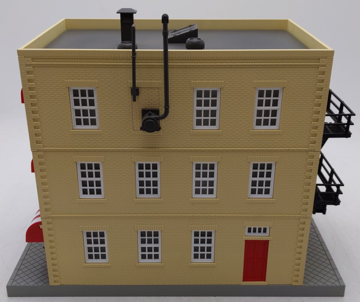 MTH 30-90328 Isaly’s Ice Cream 3-Story Building w/Fire Escape EX