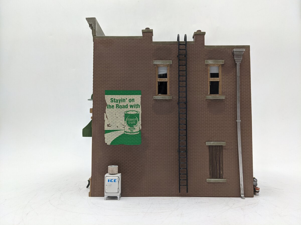Menards Woodland Scenics BR5821 O Scale Eau Claire General Store EX
