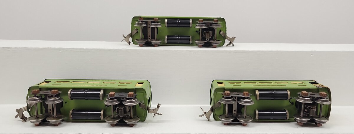 Lionel 607S Vintage O Prewar Two Tone Green Passenger Car Set: 607 607 608 VG