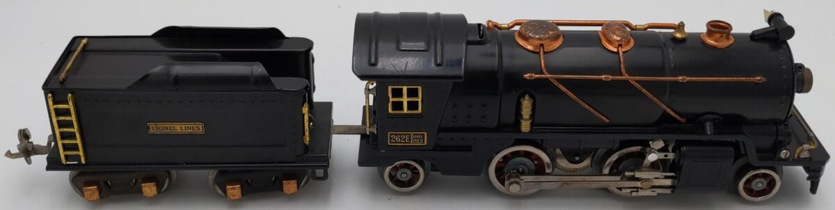 Lionel 262E Vintage O 2-4-2 Steam Locomotive w/Tender