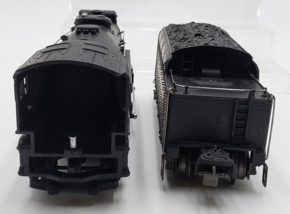 Lionel 225E Vintage O 2-6-2 Diecast Steam Locomotive w/ 2235W Tender