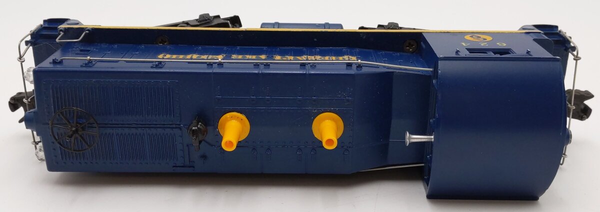 Lionel 624 Vintage O Chesapeake & Ohio NW-2 Powered Diesel Locomotive