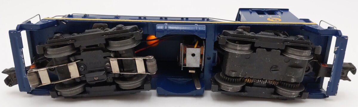 Lionel 624 Vintage O Chesapeake & Ohio NW-2 Powered Diesel Locomotive