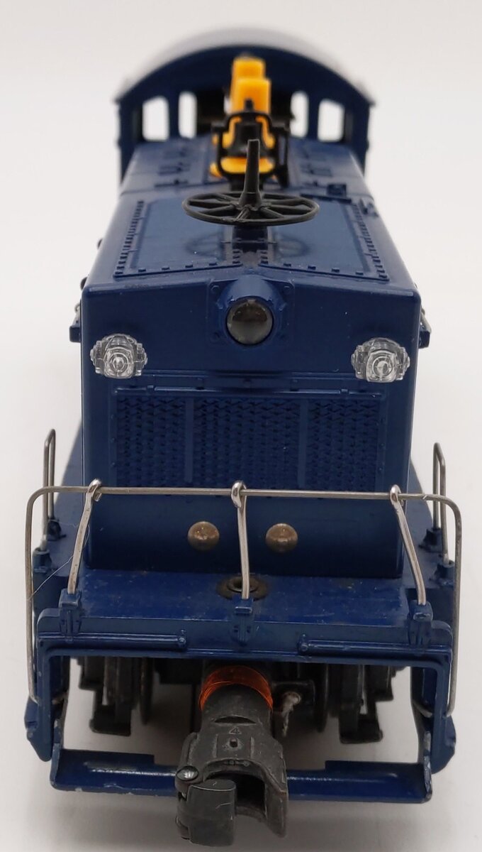 Lionel 624 Vintage O Chesapeake & Ohio NW-2 Powered Diesel Locomotive