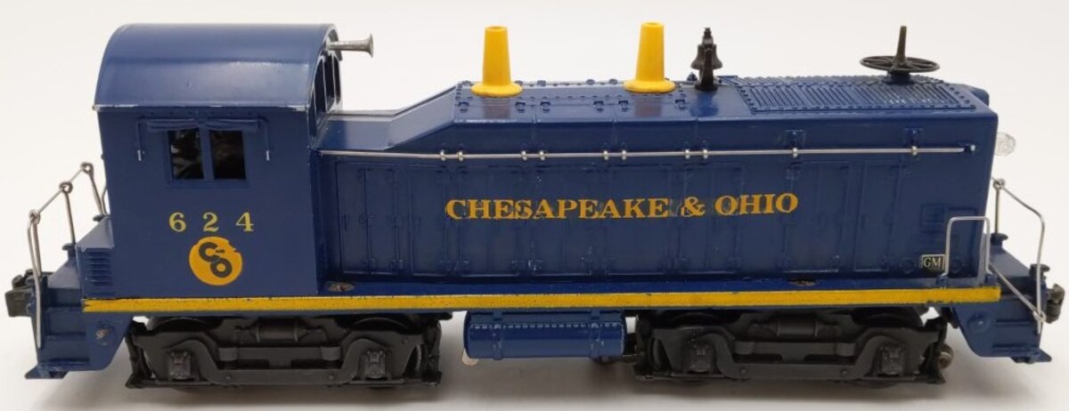Lionel 624 Vintage O Gauge Chesapeake & Ohio NW-2 Powered Diesel Locomotive VG