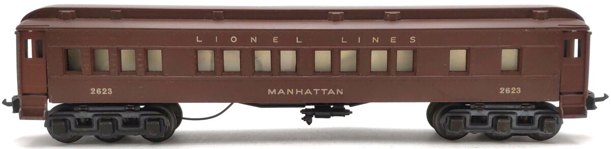Lionel 2623 Vintage O Lionel Lines Manhattan Passenger Car