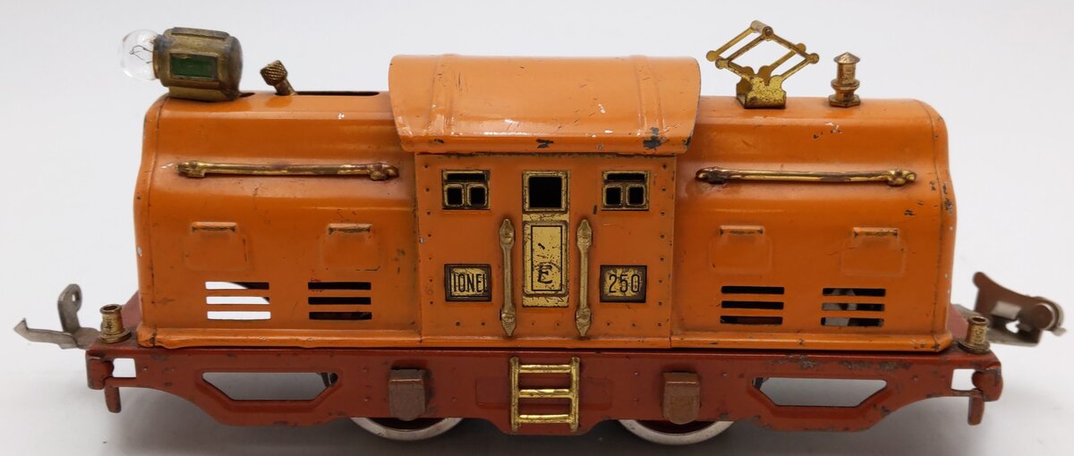 Lionel 250 Vintage O Prewar 0-4-0 Electric Locomotive -Repainted