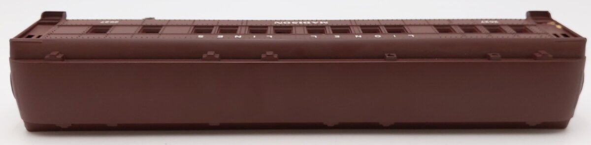 Lionel 2627 Vintage O Lionel Line  Madison Heavyweight Passenger Car