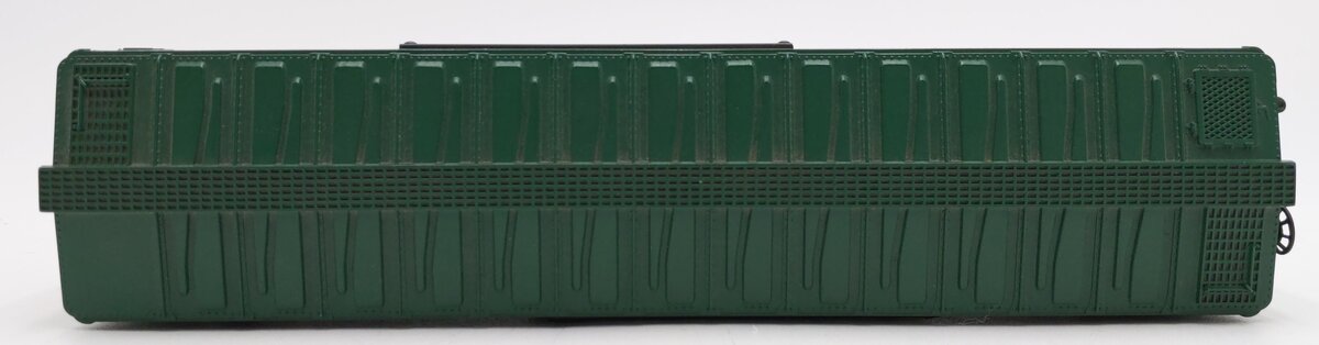 Lionel 6572 Vintage O Railway Express Reefer Car - Dark Green VG