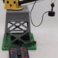 Lionel 165 Vintage O Operating Gantry Crane with Electromagnet EX