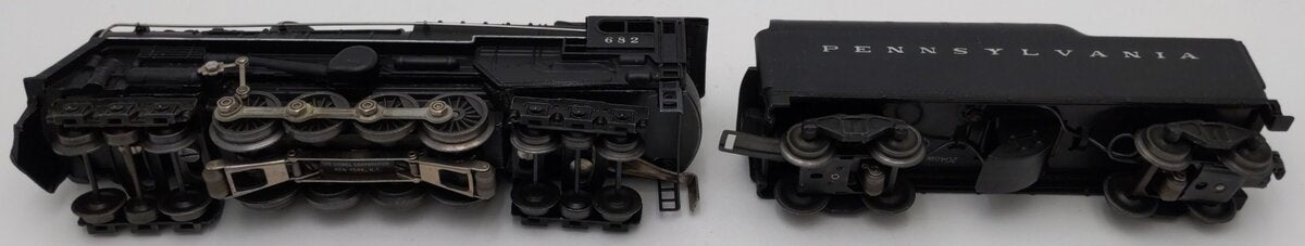 Lionel 682 Vintage O Postwar PRR 6-8-6 Steam Locomotive w/2046W-50 Tender VG