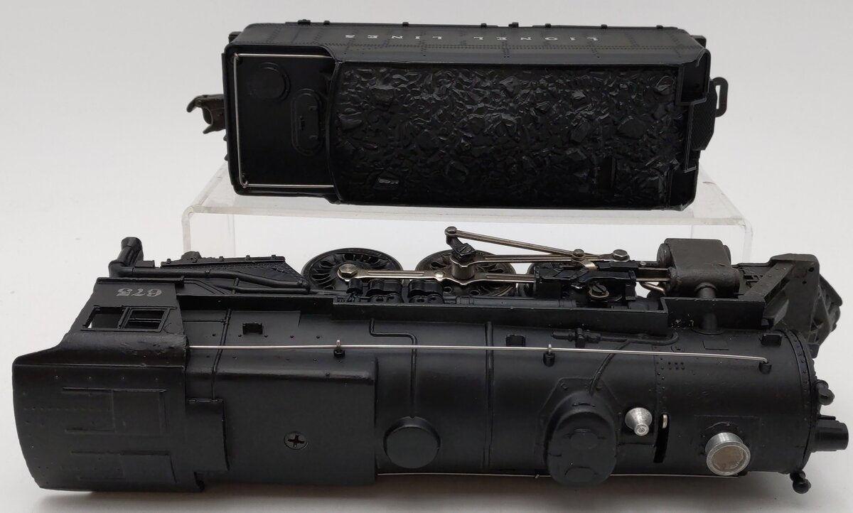 Lionel 675 Vintage O 2-6-2 K-4 Pacific Diecast Steam Locomotive & 2466WX Tender