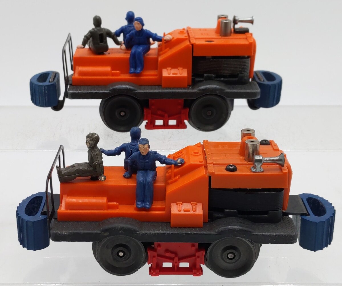 Lionel 50 O Gauge Vintage Motorized Gang Cars [2] VG
