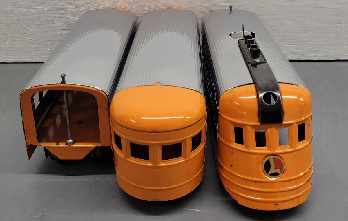 Lionel Vintage O 1700E, 1701 and 1702 Orange Junior Streamline Set VG