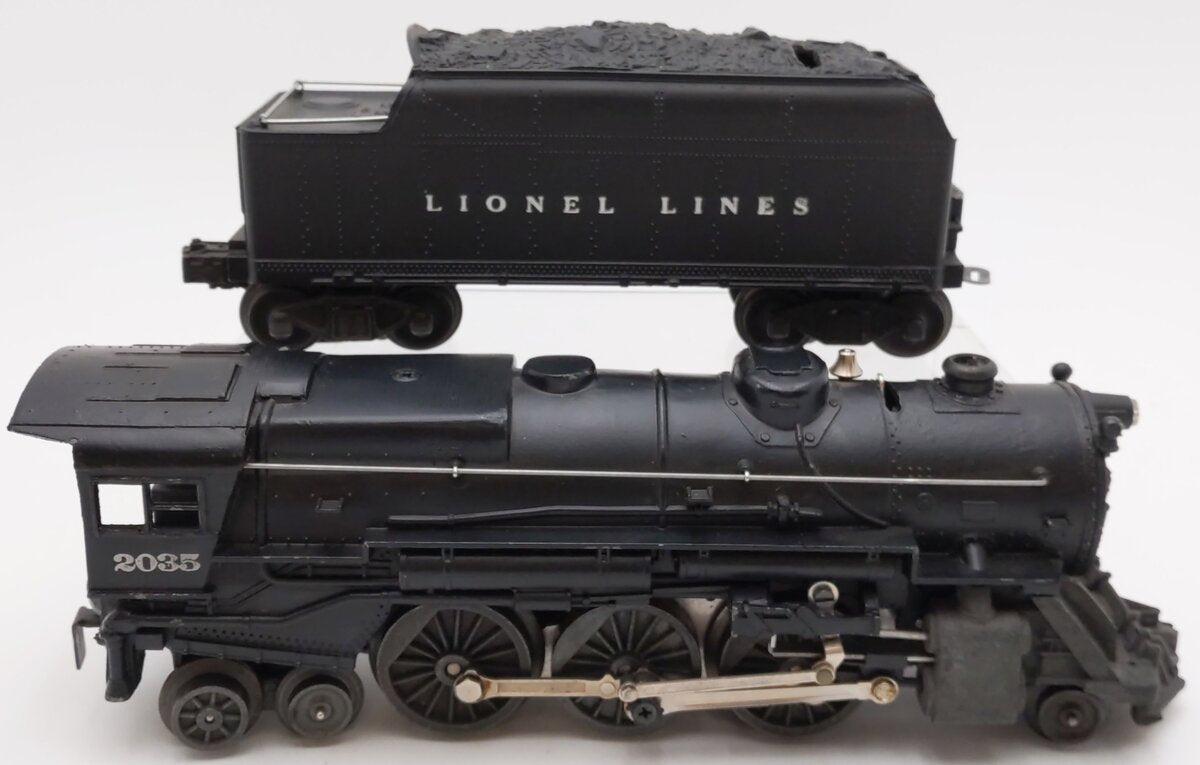 Lionel 2035 Vintage O 2-6-4 Diecast Steam Loco And Tender #2466WX -Repainted
