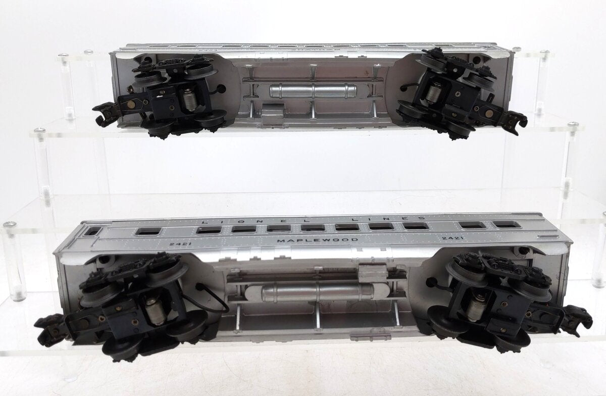 Lionel Vintage O Lionel Lines Passenger Cars: 2421, 2422 [2] VG